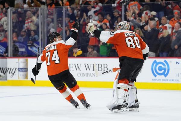 NHL roundup: Flyers beat Bruins in OT, move into playoff spot