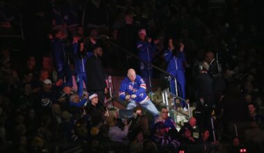 NY Rangers fan favorite ‘Dancing Larry’ gets inappropriately handsy with Madison Square Garden staff, lawsuit says