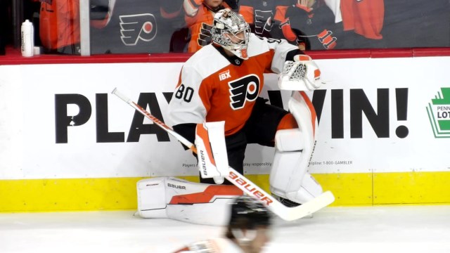 NHL Flyers goaltender Dan Vladar - Windfelder