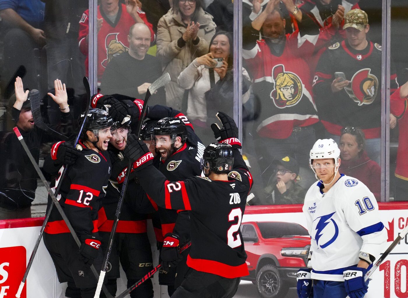 Sanderson strikes twice for Ottawa Senators in 6-2 win over Tampa Bay Lightning