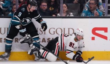 Sharks continue playoff push with win over Blackhawks