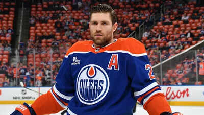 Edmonton Oilers head coach Kris Knoblauch updates Leon Draisaitl's latest injury status ahead of 2026 NHL playoffs