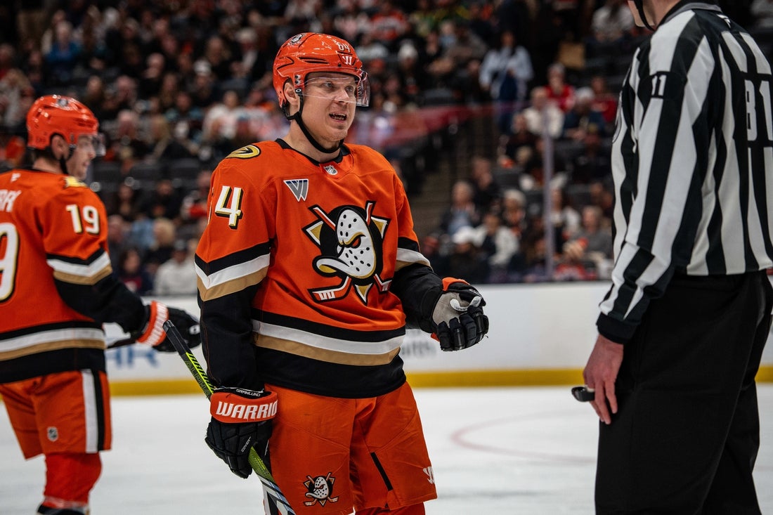 Slumping Ducks determined to 'figure it out' vs. Predators