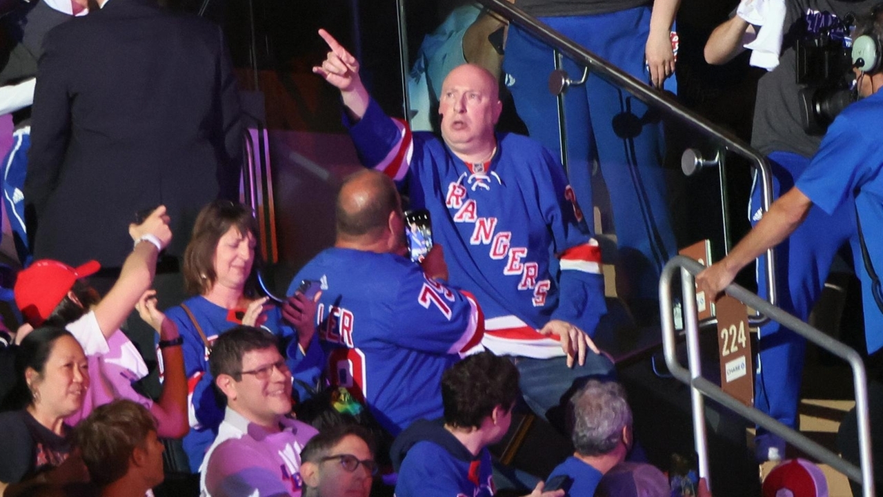 Rangers, MSG sued by former employee over alleged harassment by 'Dancing Larry'