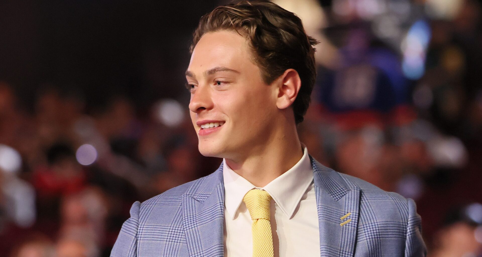 Bruins News: Boston Signs Top Prospect to ELC, Eyes Playoffs