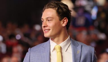 Bruins News: Boston Signs Top Prospect to ELC, Eyes Playoffs