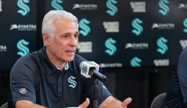 Ron Francis to step down as Kraken hockey ops boss at end of season