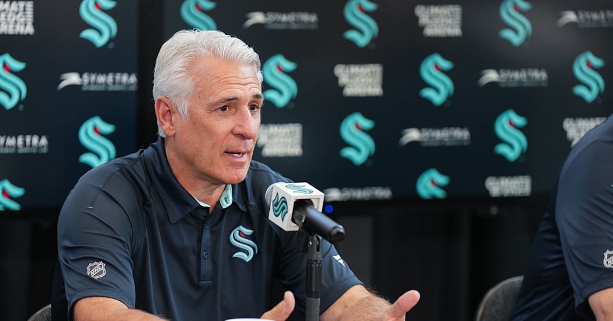 Ron Francis to step down as Kraken hockey ops boss at end of season