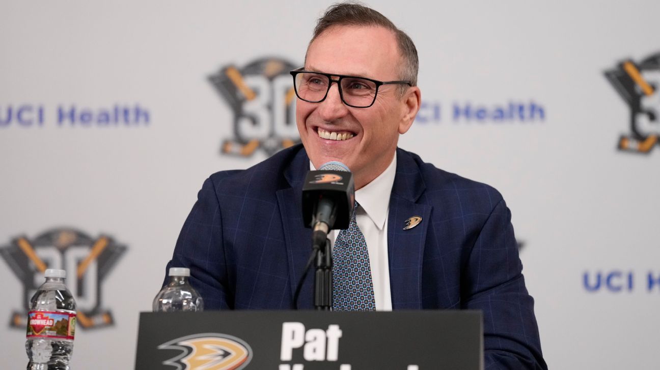 Playoff-contending Ducks give GM Pat Verbeek multiyear extension