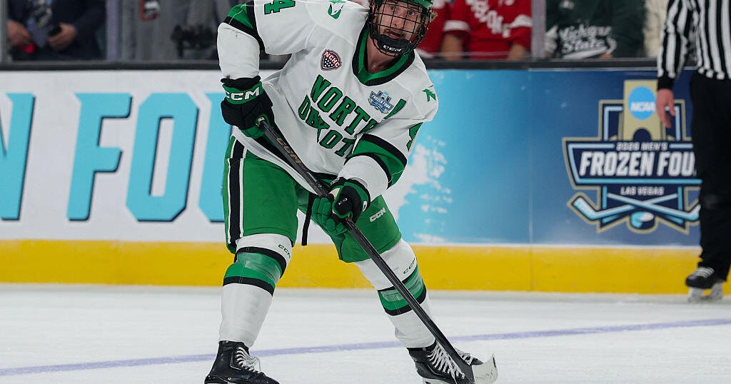 Penguins sign collegiate free agent Jake Livanavage to a two-year contract