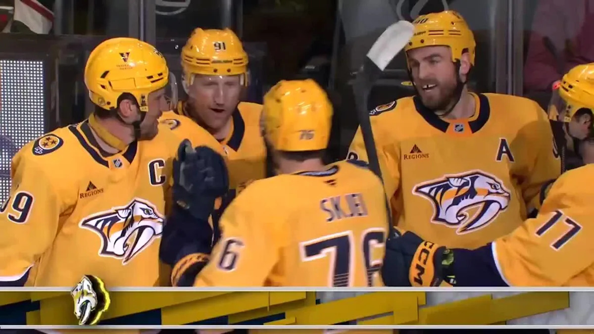 Steven Stamkos with a Goal vs. Minnesota Wild