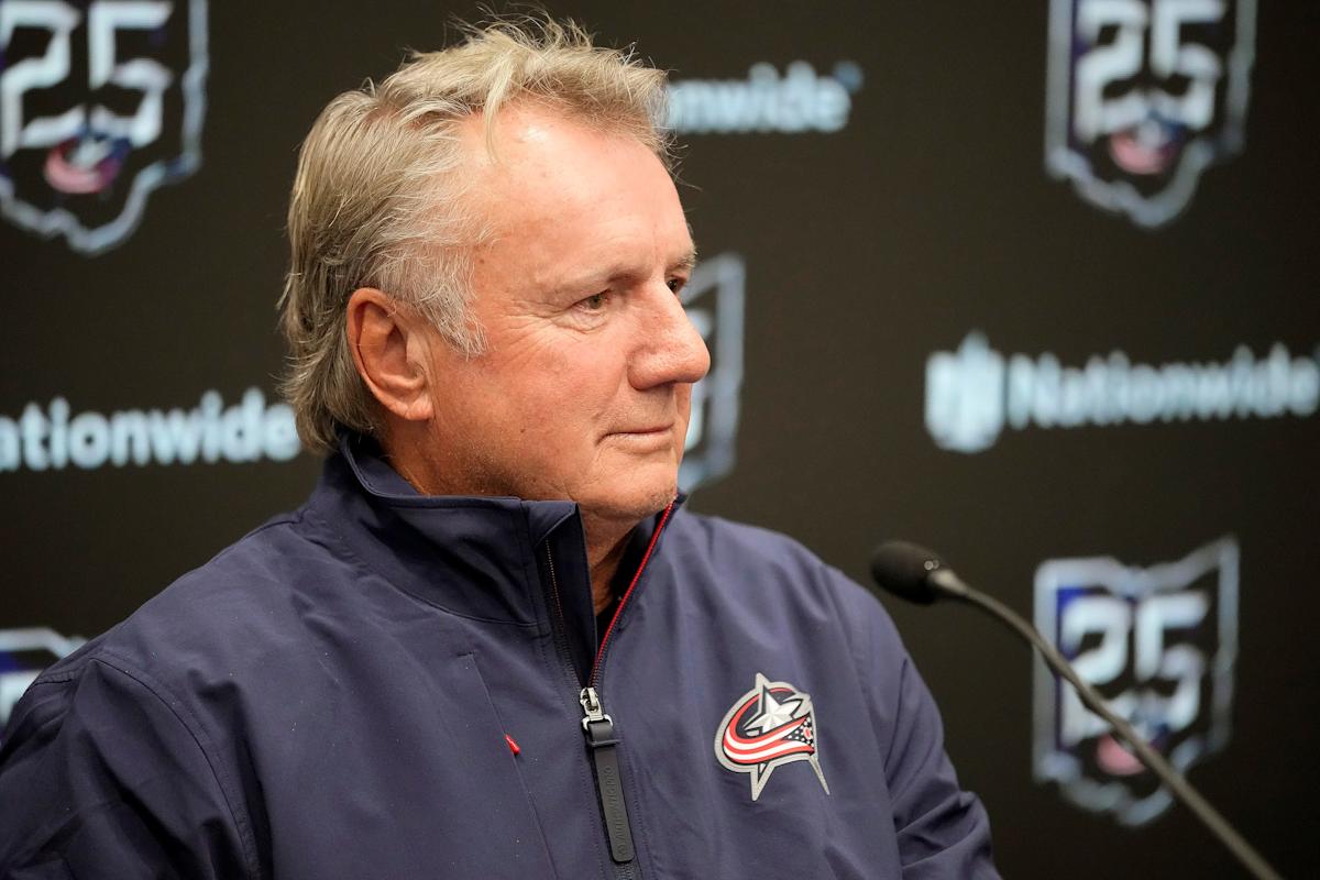 Columbus Blue Jackets coach Rick Bowness re-signed after rant. See reactions