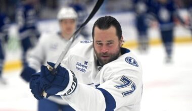 Lightning coach: Victor Hedman ‘doubtful’ to play in first round