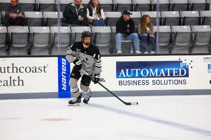 Hudson Malinoski to play final season at North Dakota in 2026-27