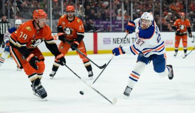 McDavid in Edmonton lineup as the Oilers face elimination in Game 5 against the Ducks