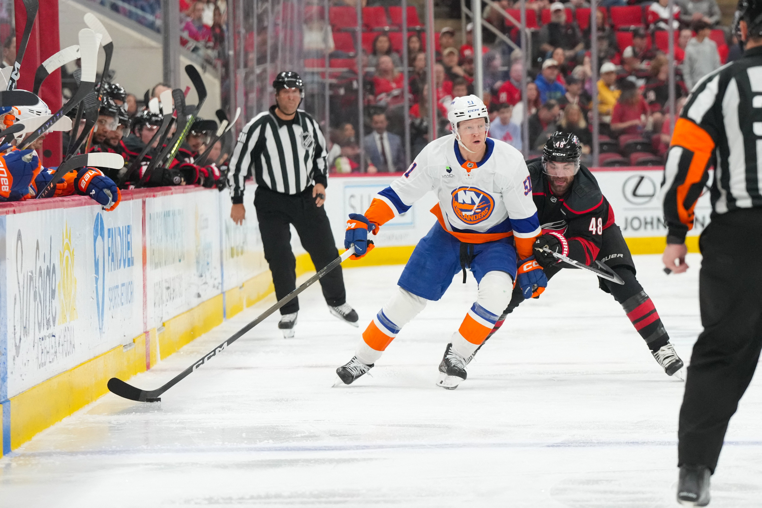 Emil Heineman Islanders Hurricanes