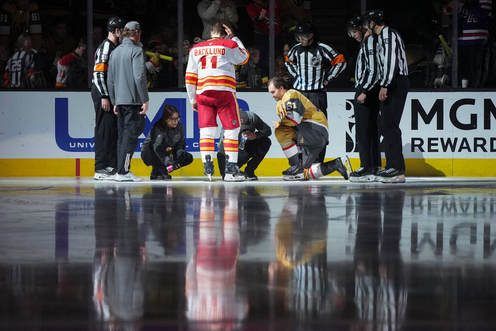 How Vegas Golden Knights overcame ice issue in win over Calgary Flames | Golden Knights