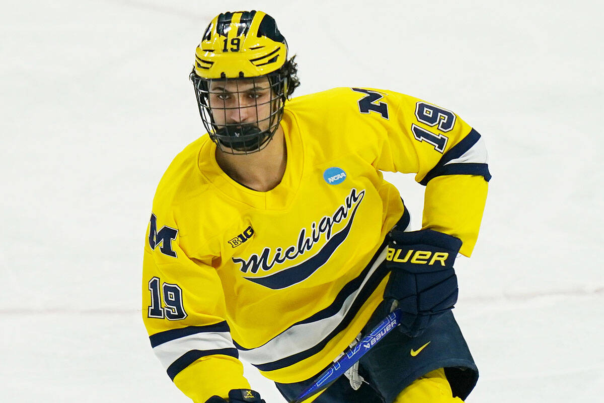 Michigan forward Michael Hage (19) during an NCAA hockey regional game against Minnesota Duluth ...
