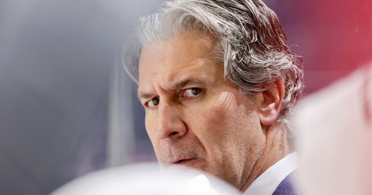 Colorado Avalanche coach suffers facial fractures after being hit with a puck