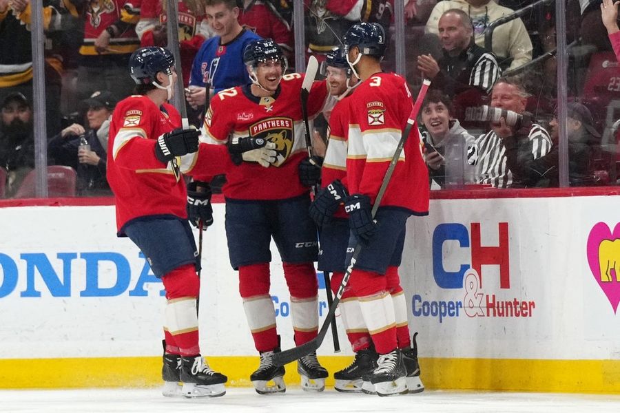 NHL: Ottawa Senators at Florida Panthers