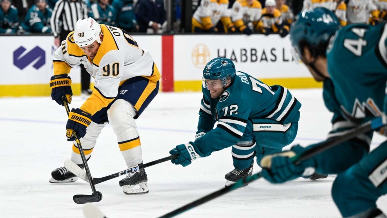 Tyson Jost facilitates Predators' key win over Sharks