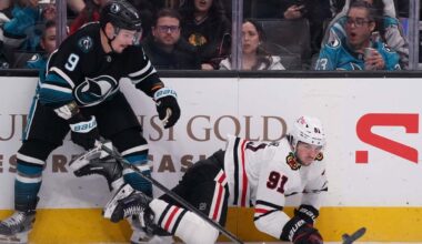 Sharks continue playoff push with win over Blackhawks