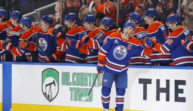 Oilers can wrap up home ice in playoffs with win over Canucks