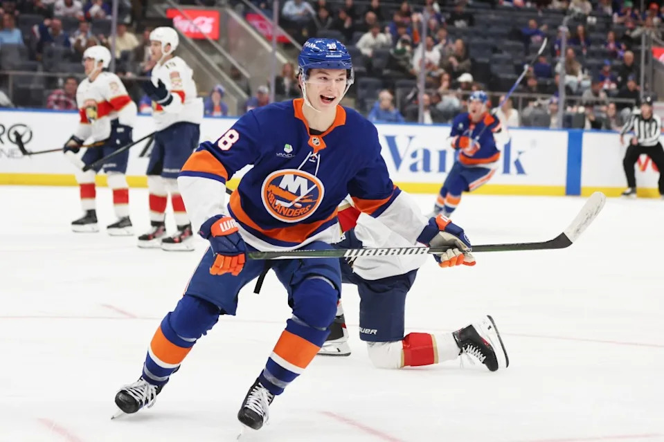 Matthew Schaefer (48) celebrates after he scores during the third period of a game against the <a class="link " href="https://sports.yahoo.com/nhl/teams/florida/" data-i13n="sec:content-canvas;subsec:anchor_text;elm:context_link" data-ylk="slk:Florida Panthers;sec:content-canvas;subsec:anchor_text;elm:context_link;itc:0" data-yga="{"yLinkElement":"context_link","yModuleName":"content-canvas","yLinkText":"Florida Panthers","ySubModuleName":"anchor_text","yHasCommerce":false}">Florida Panthers</a> at UBS Arena in Elmont, N.Y. on Sunday, March 1, 2026. Heather Khalifa for the NY Post