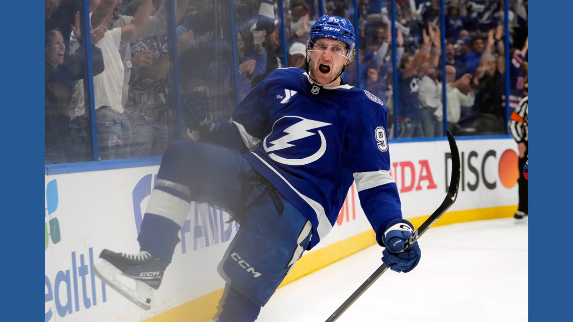Tampa Bay Lightning win Game 2 against Montreal Canadiens