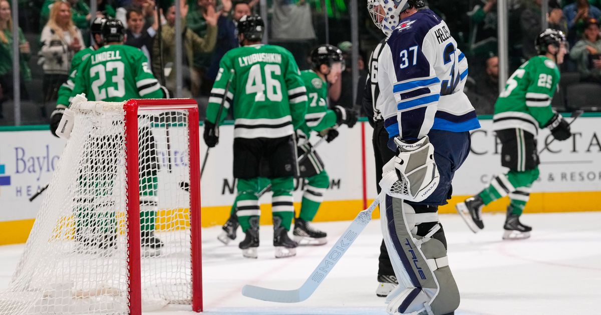 Jake Oettinger beats Connor Hellebuyck in matchup of Team USA goaltenders as Stars blank Jets 3-0 :: WRAL.com