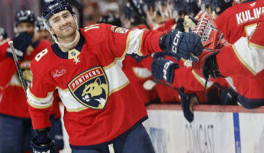 Senators' Ullmark throws it all away in back-breaking loss to Panthers