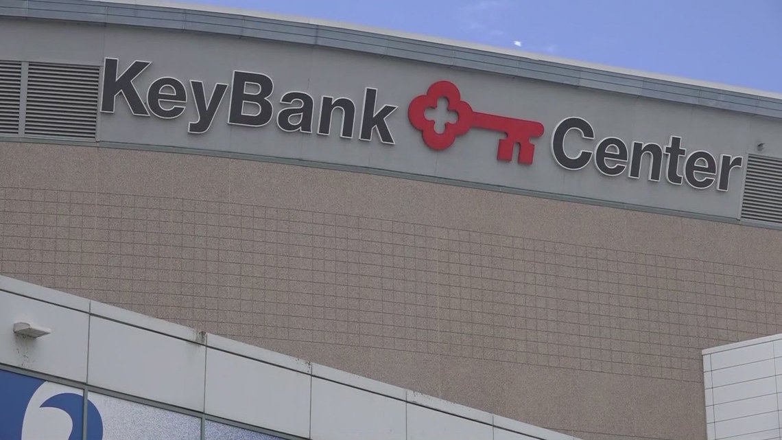 What Sabres fans need to know about transit and parking changes for Game 1