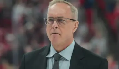 Florida Panthers head coach Paul Maurice comes off the ice after their loss to the Carolina Hurricanes at Lenovo Center.