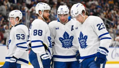 Toronto Maple Leafs right wing William Nylander (88) center John Tavares (91) and left wing Matthew Knies (23) talk before a face off against the St. Louis Blues during the third period at Enterprise Center.