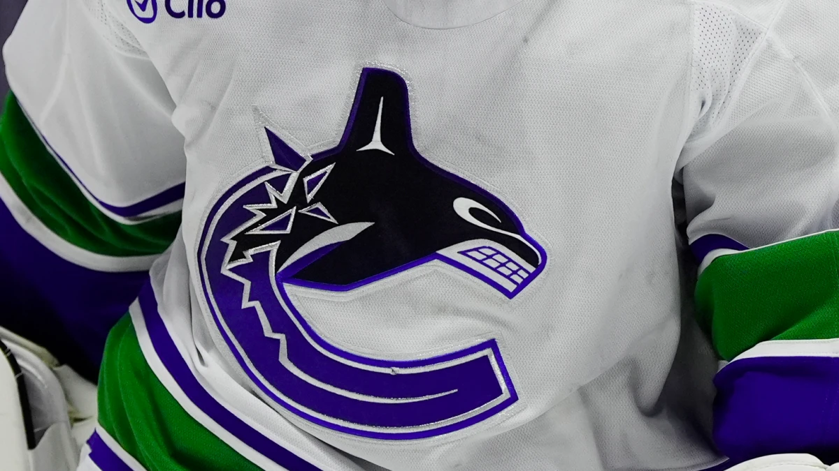 Vancouver Canucks goaltender Kevin Lankinen (32) during the second period against the Colorado Avalanche at Ball Arena.