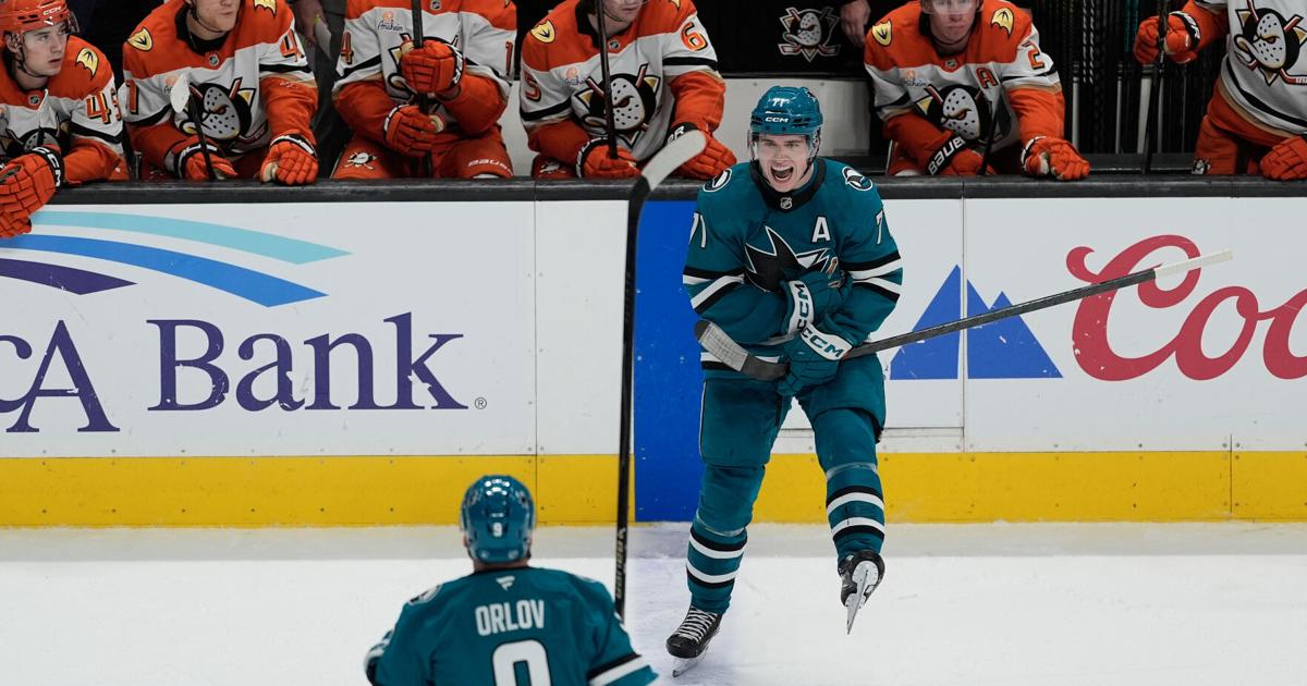 Celebrini ties it late then sets up Wennberg's winner as the Sharks beat the Ducks 4-3 |