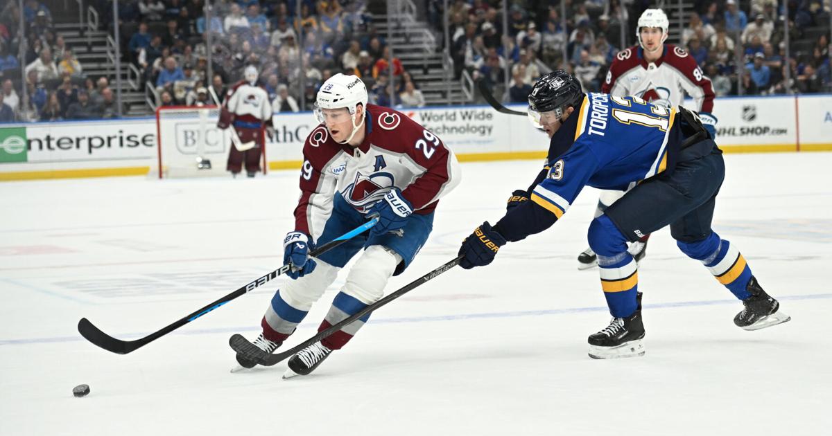 Avalanche beat the Blues 3-1 to clinch Central Division and top seed in the Western Conference | Sports