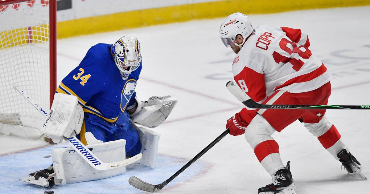 Sabres goalie Alex Lyon could miss start of playoffs with strained lower body muscle | National Sports