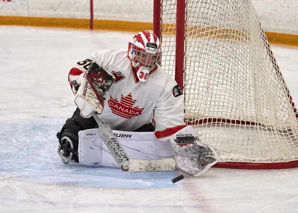 Canadian netminder Jessie Gregory turns aside a shot during game three of the Frontier Series -&nbsp;Photo @ Ellen Bond