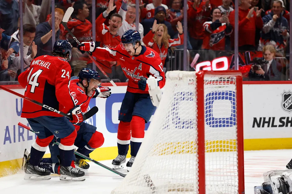 Ovechkin now has 928 regular-season gaals and 1,005 between regular season and playoffs. Geoff Burke — Imagn Imasges