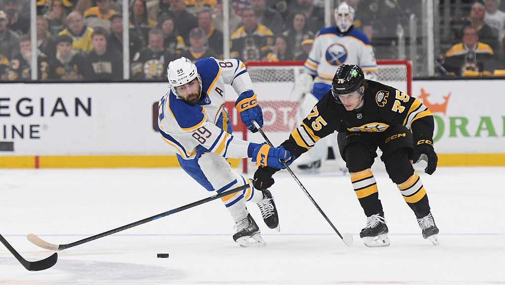 Buffalo Sabres beat the Boston Bruins 6-1 in Game 4 of playoffs