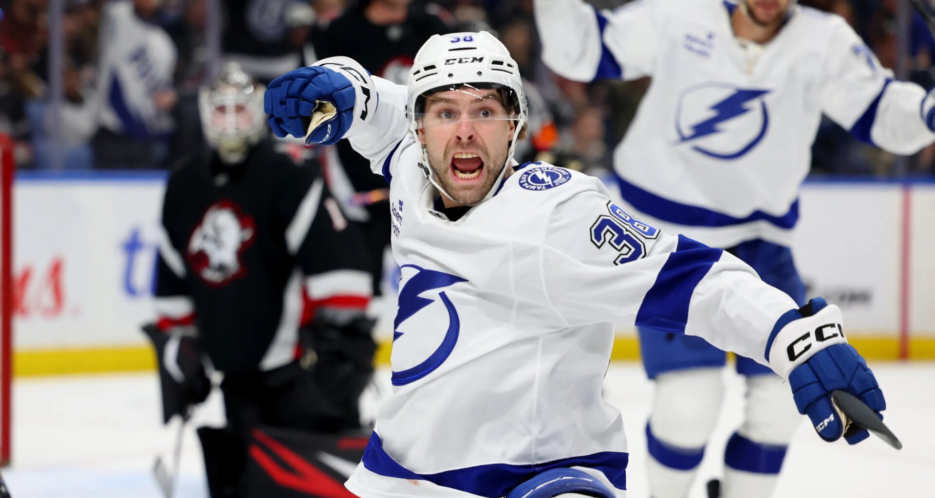 Lightning at Sabres odds, picks and predictions