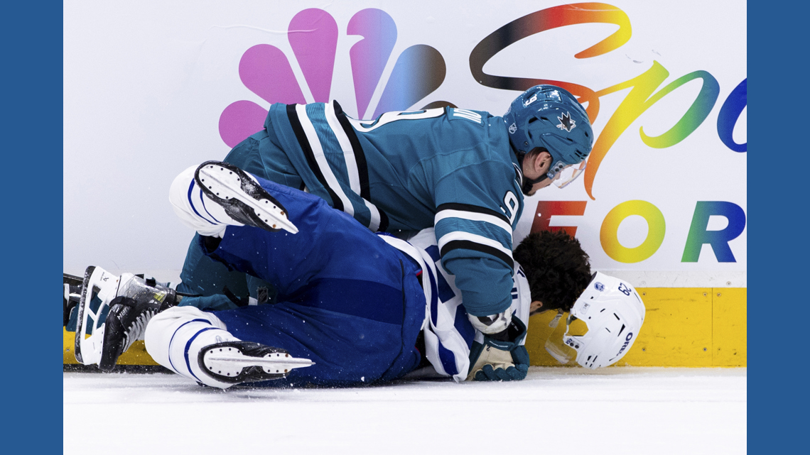 Sharks win 4th straight to improve playoff hopes, beating the Maple Leafs 4-1