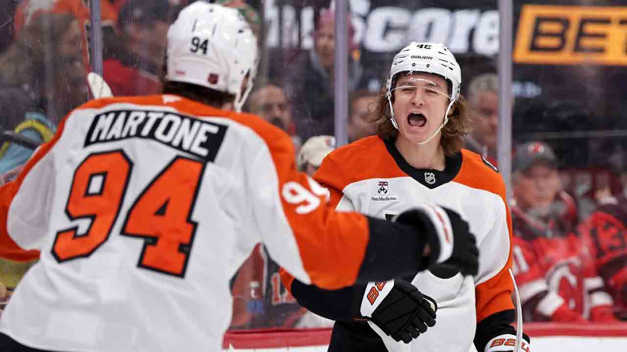 NHL Roundup: Flyers stay hot with win over Devils