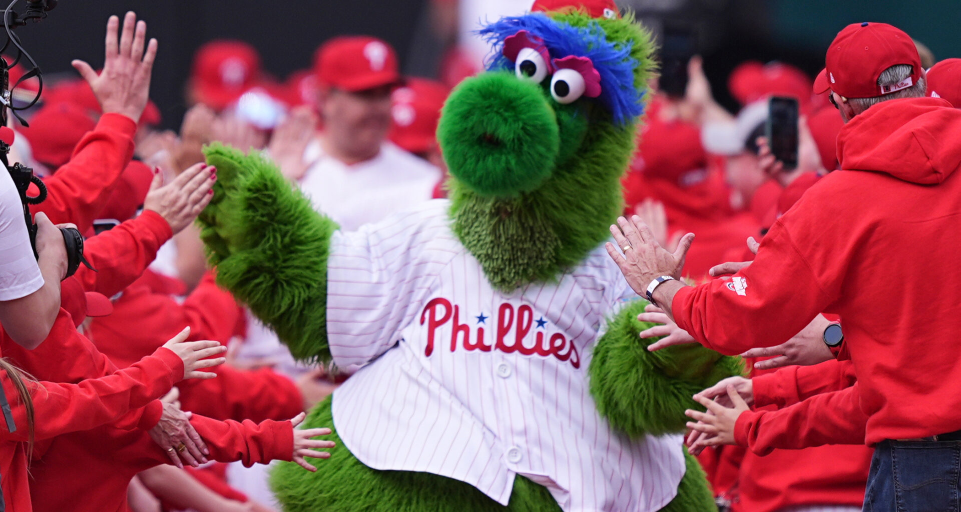 Phillie Phanatic defeats Gritty to be crowned Pennsylvania’s top mascot
