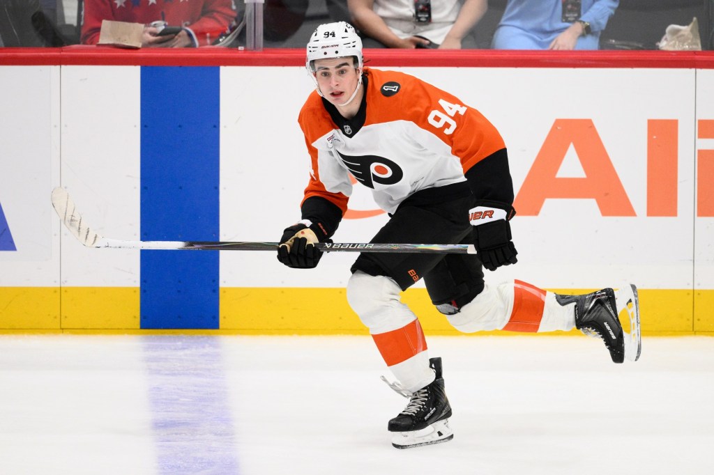 Alex Ovechkin, Capitals spoil Porter Martone's Flyers debut