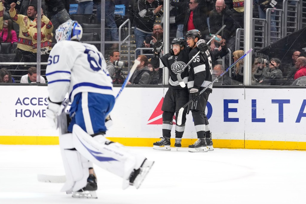 Kings host Predators in key wild-card showdown – Daily News