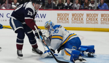 Avalanche drop another home game, fail to clinch division in 3-2 loss to Blues