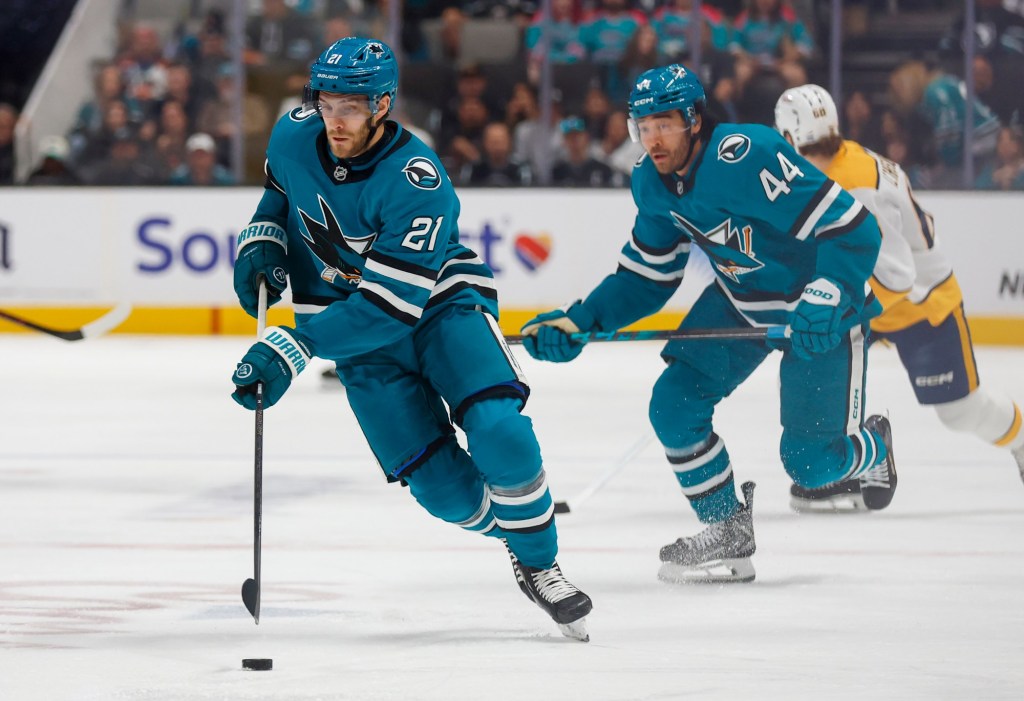 San Jose Sharks storm back, but lose big game to Nashville Predators