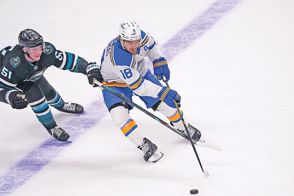 Blues, running out of time to make playoff move, visit Ducks